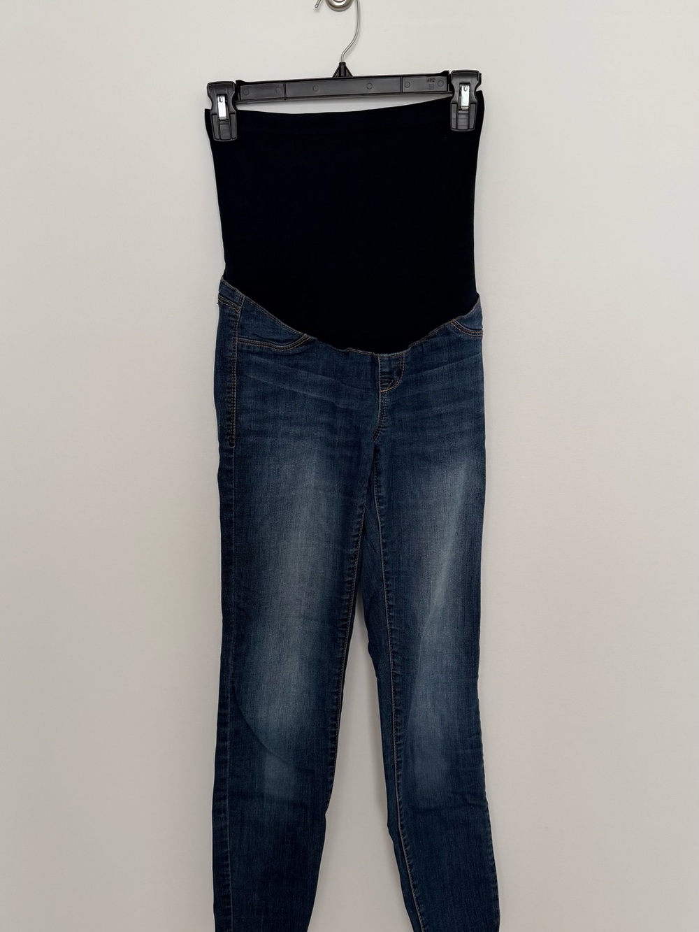 1822 Denim Black Overbump Panel with Dark Blue Skinny Jeans